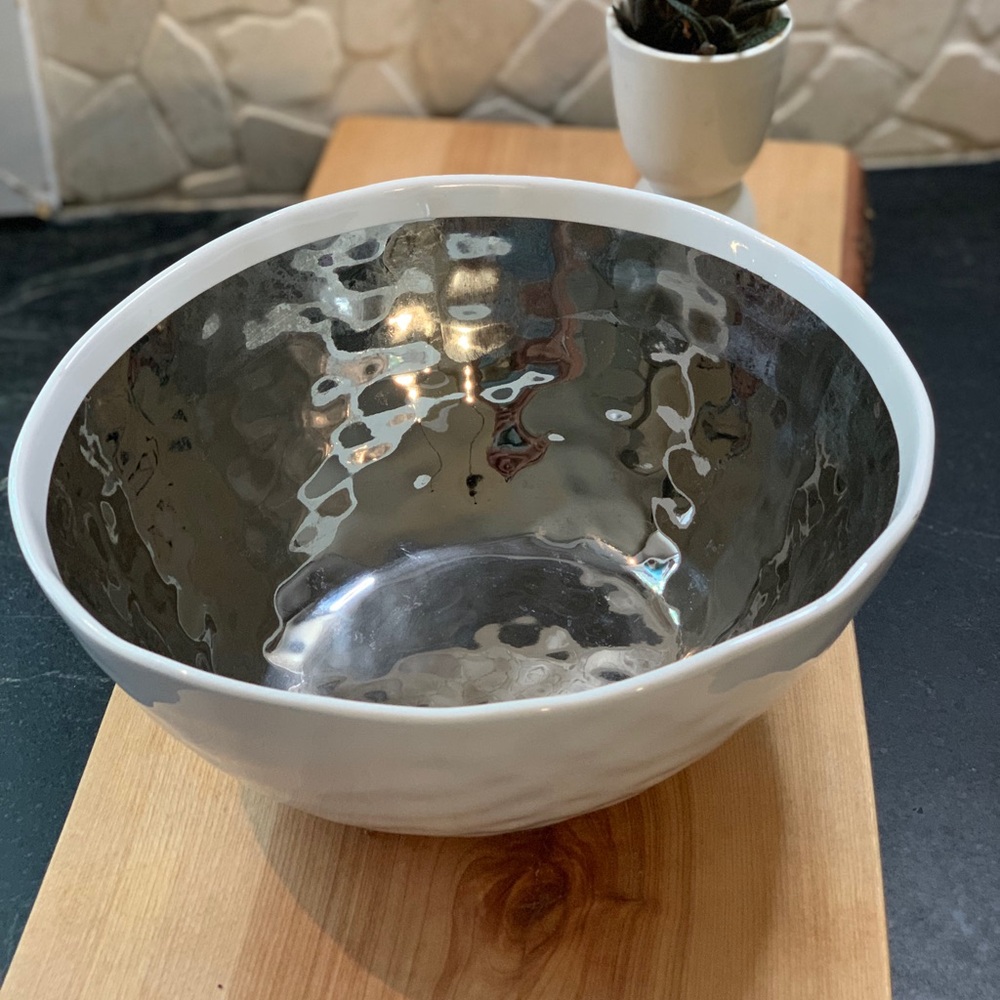 10 STRAWBERRY STREET | White Bowl Metallic Interior